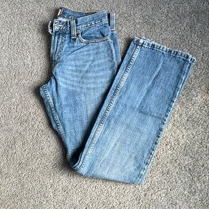 Levi’s Slim Straight jeans